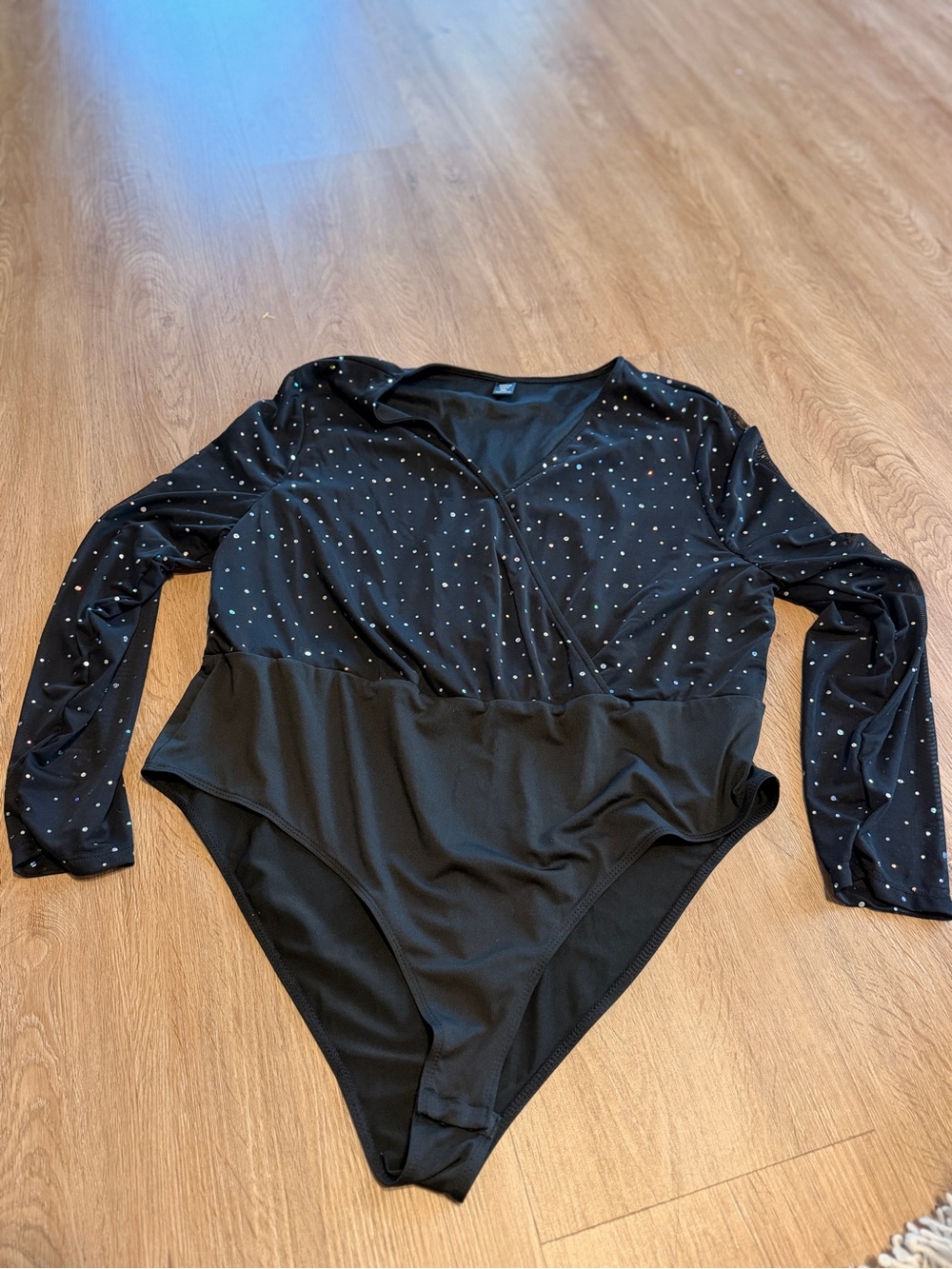 SHEIN Black Glitter Sparkle V-Neck Long Sleeve Bodysuit